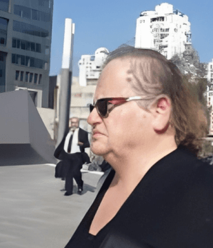 דורית נחום